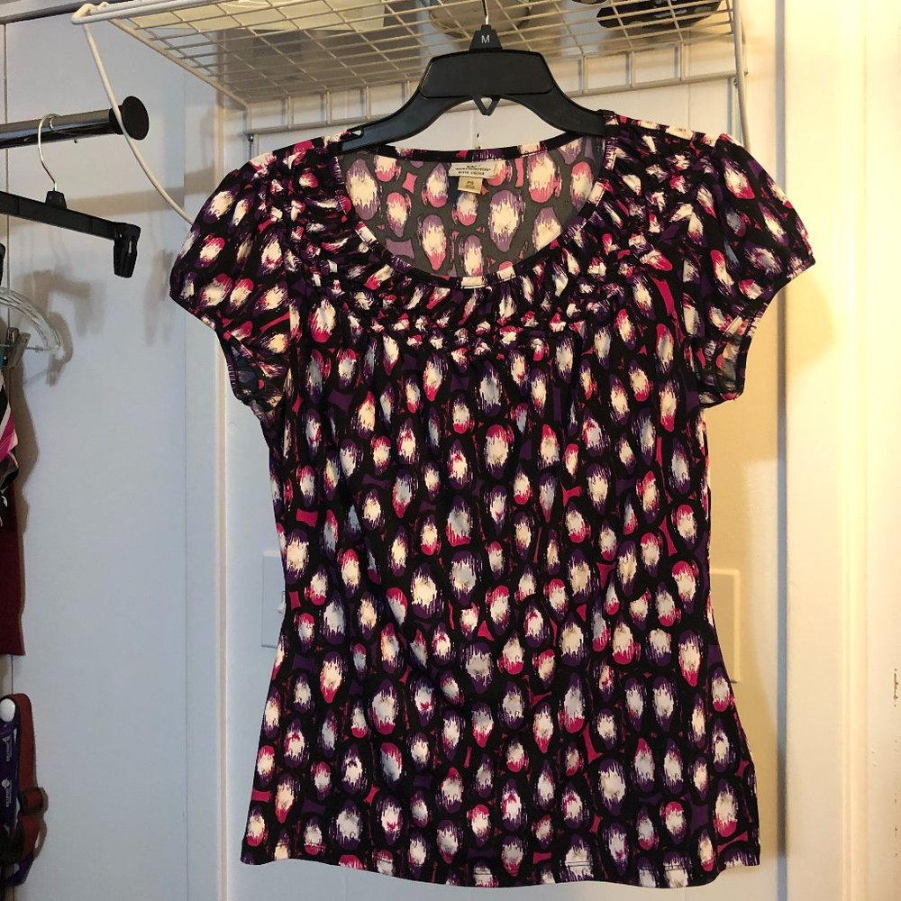 Worthington Scoop Neck Short Sleeve Blouse